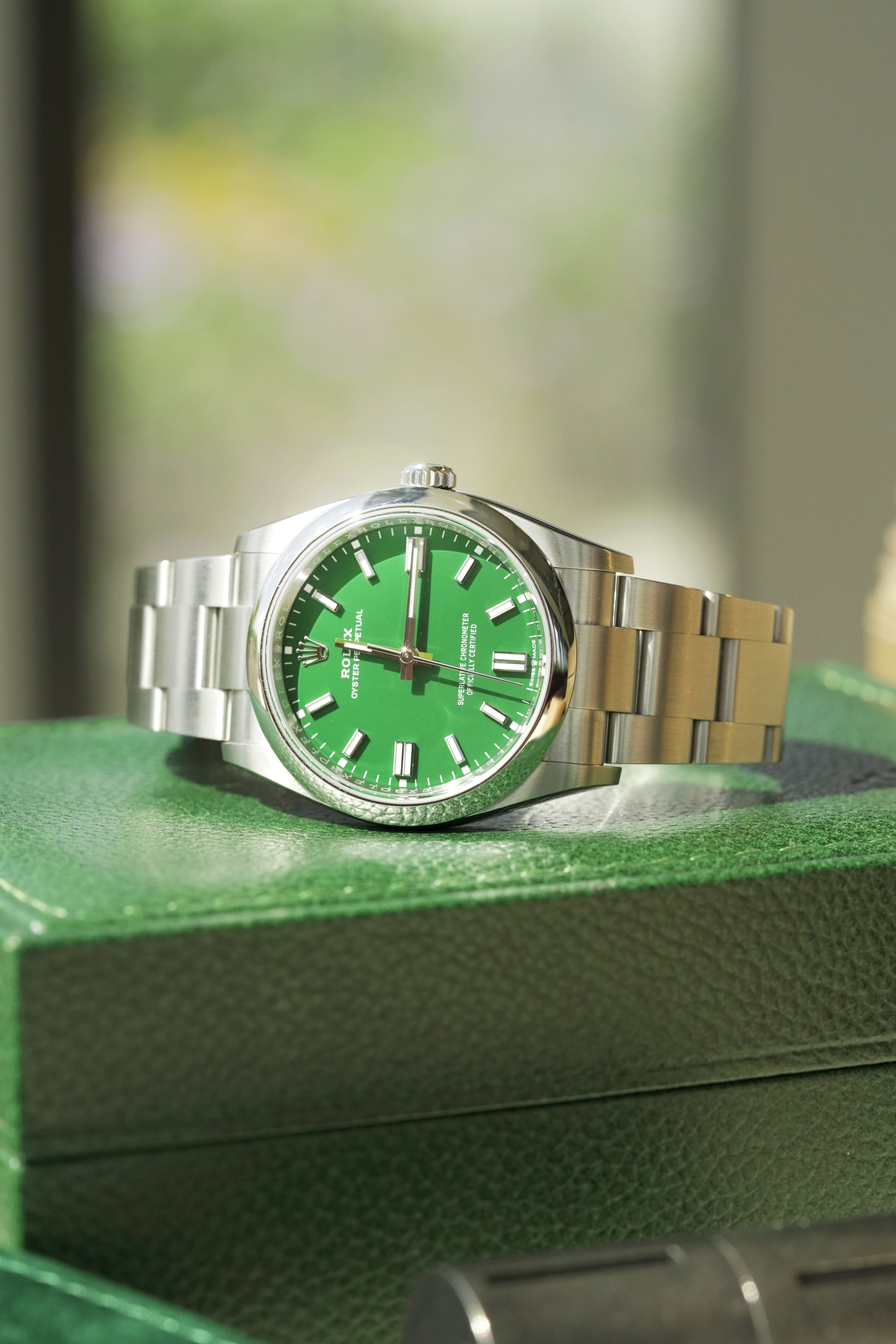 ROL02102302DP - Oyster Perpetual 36 Green - 126000-010-min