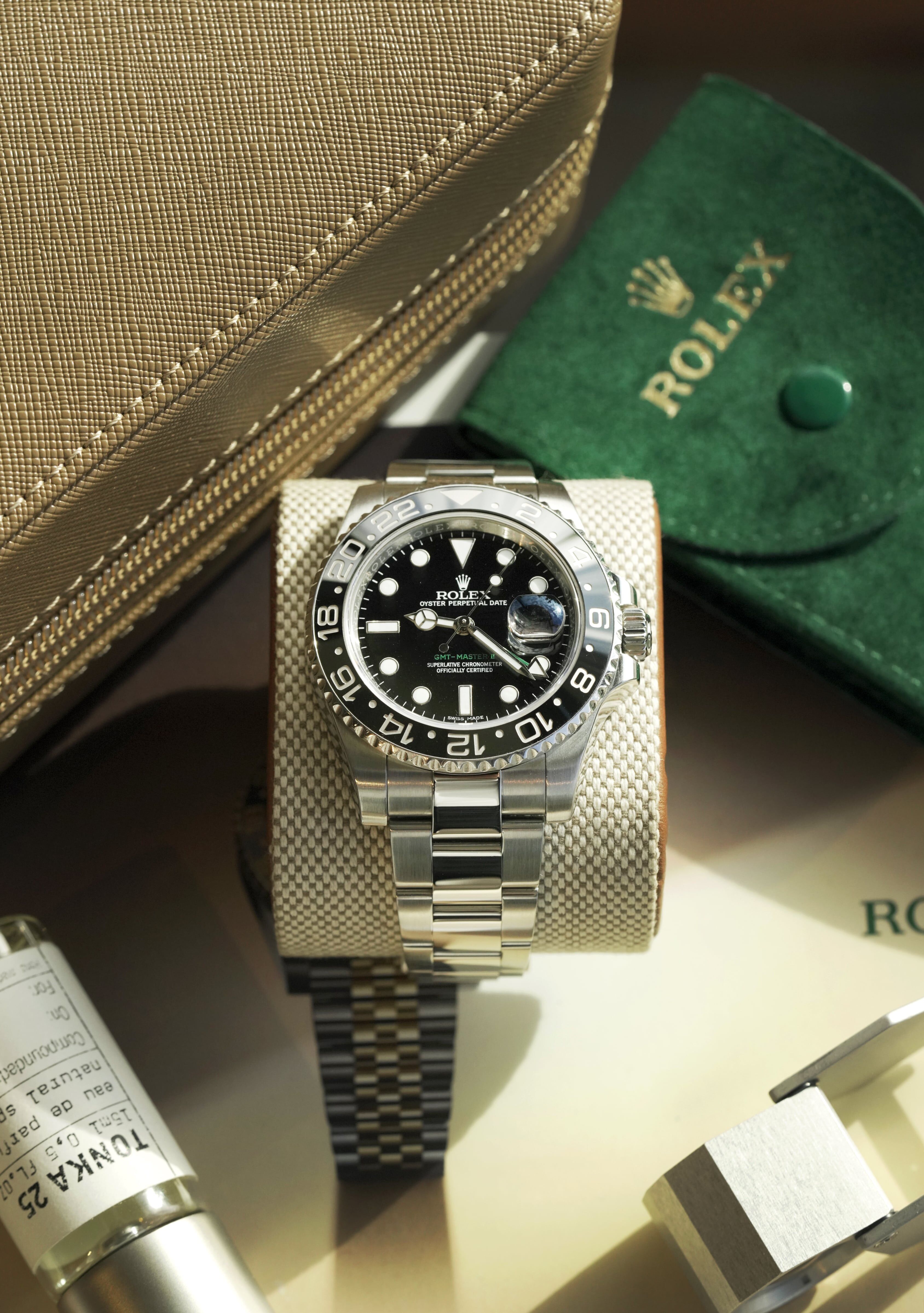 Rolex-GMT Master 116710LN-006-min
