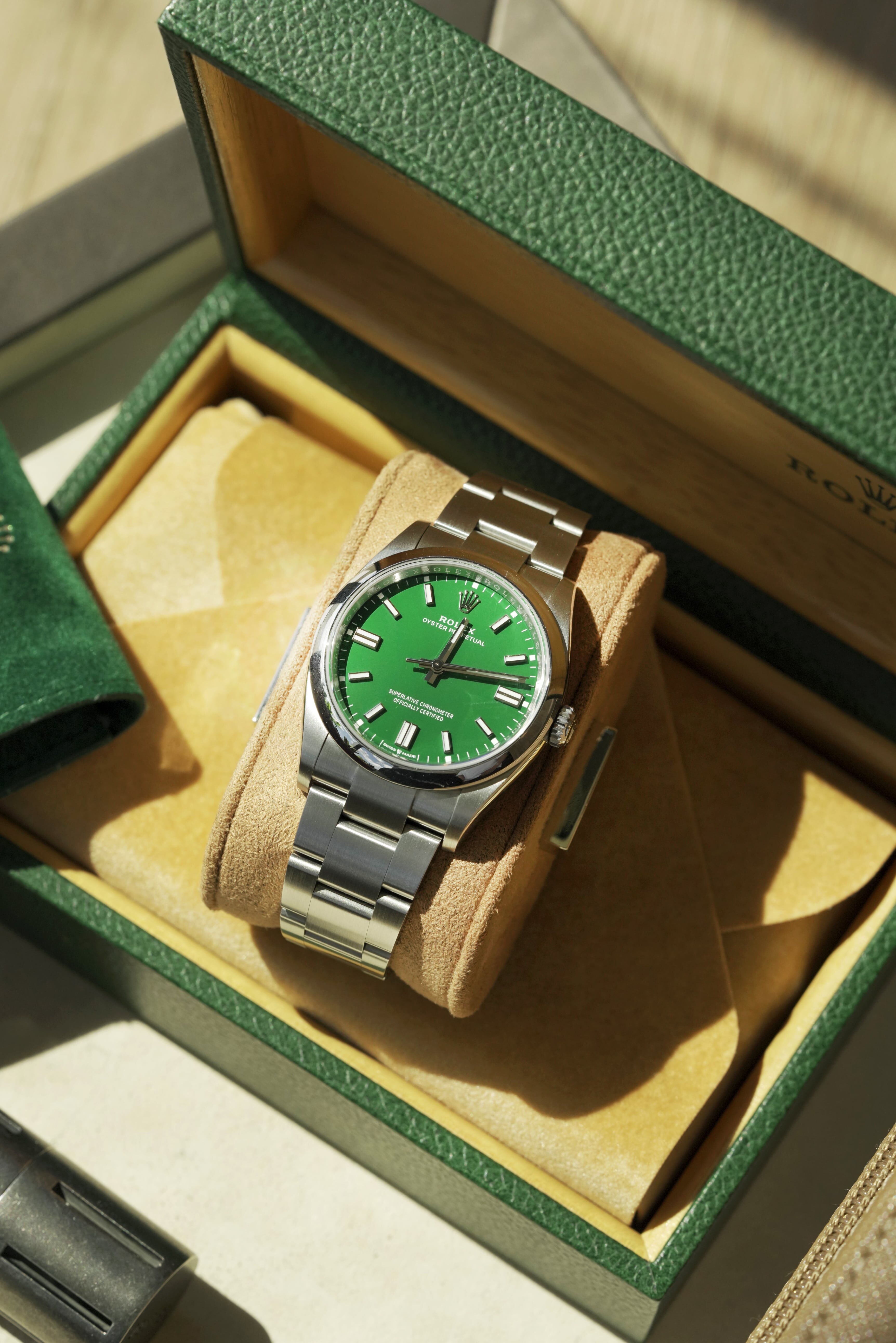ROL02102302DP - Oyster Perpetual 36 Green - 126000-008-min