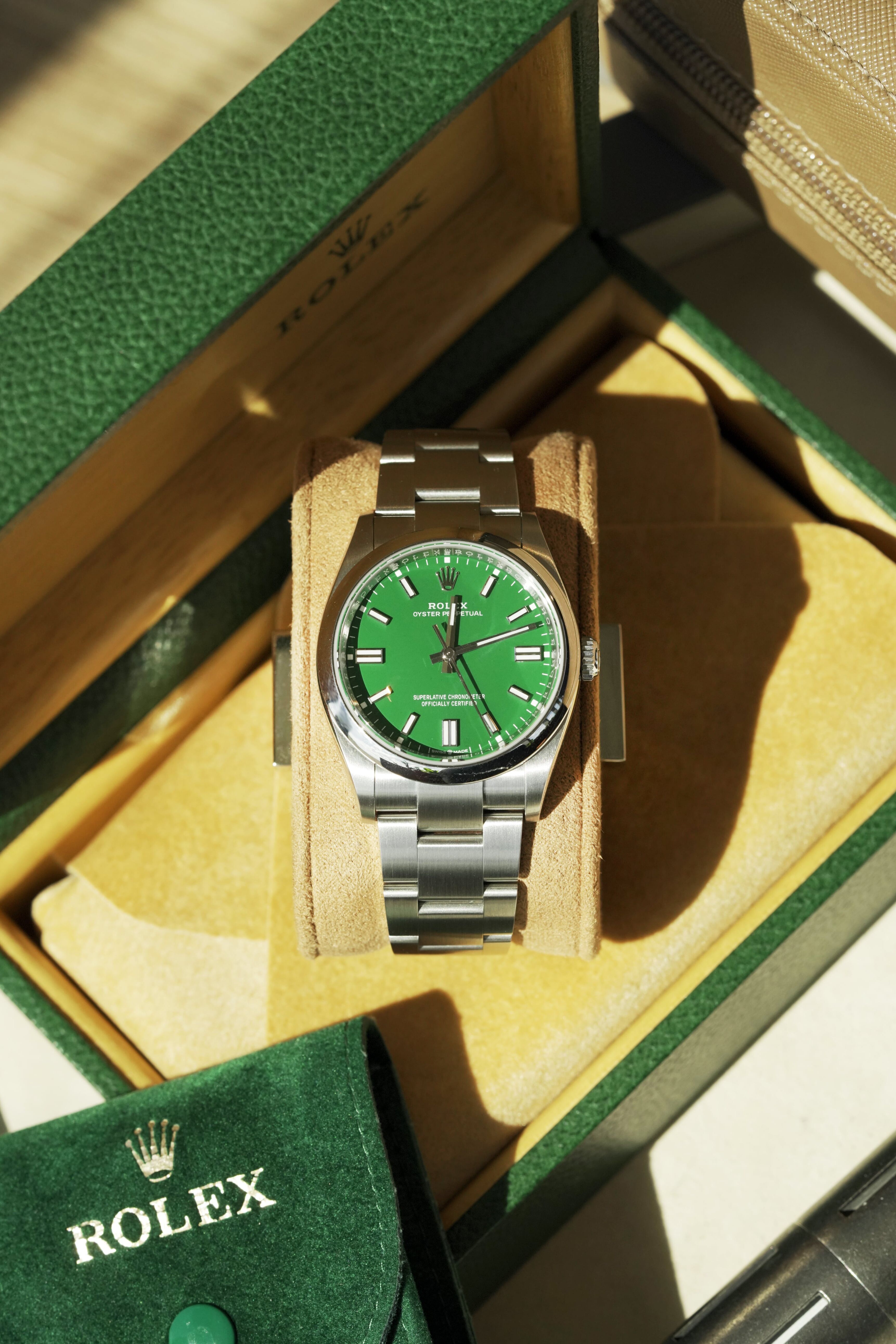 ROL02102302DP - Oyster Perpetual 36 Green - 126000-006-min